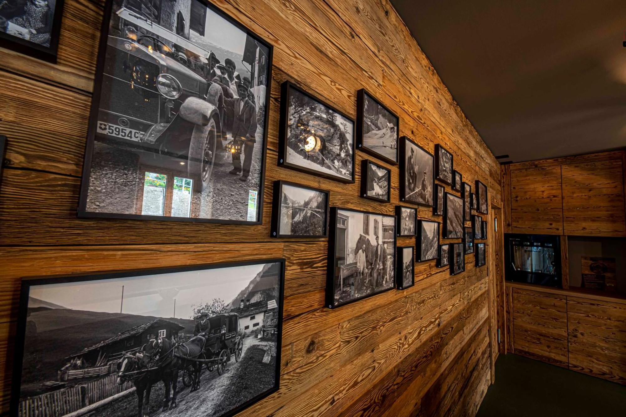 Gasthaus Roessli Versam Buitenkant foto